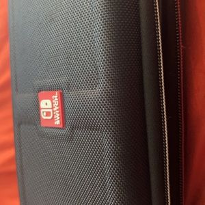 Nintendo Switch with all accessories, Pokémon Arceus, Smash Bros and 256 Storage